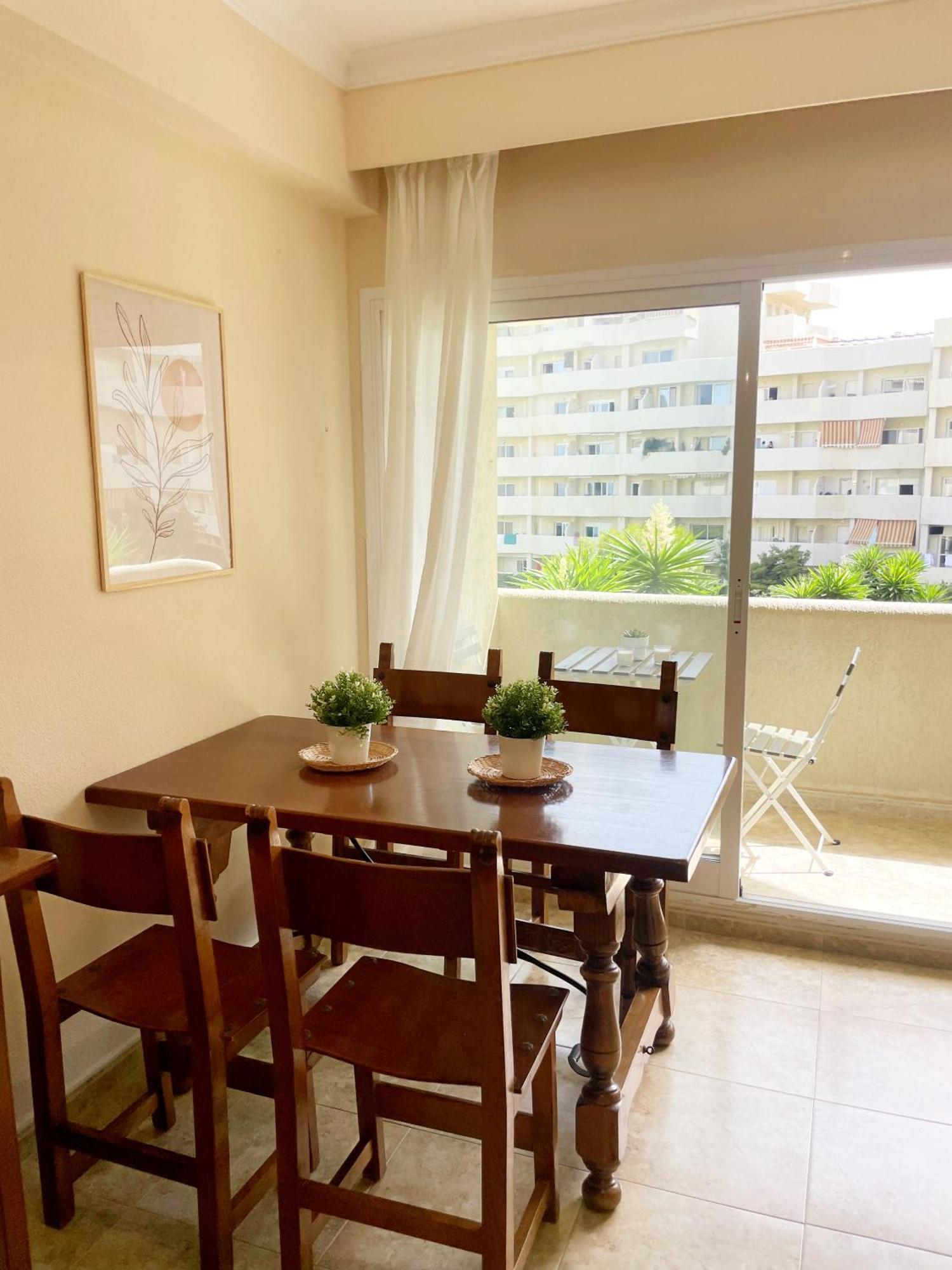 Coracha Apartment *